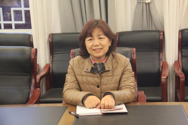 表彰校医 (2) 表彰校医 (2)